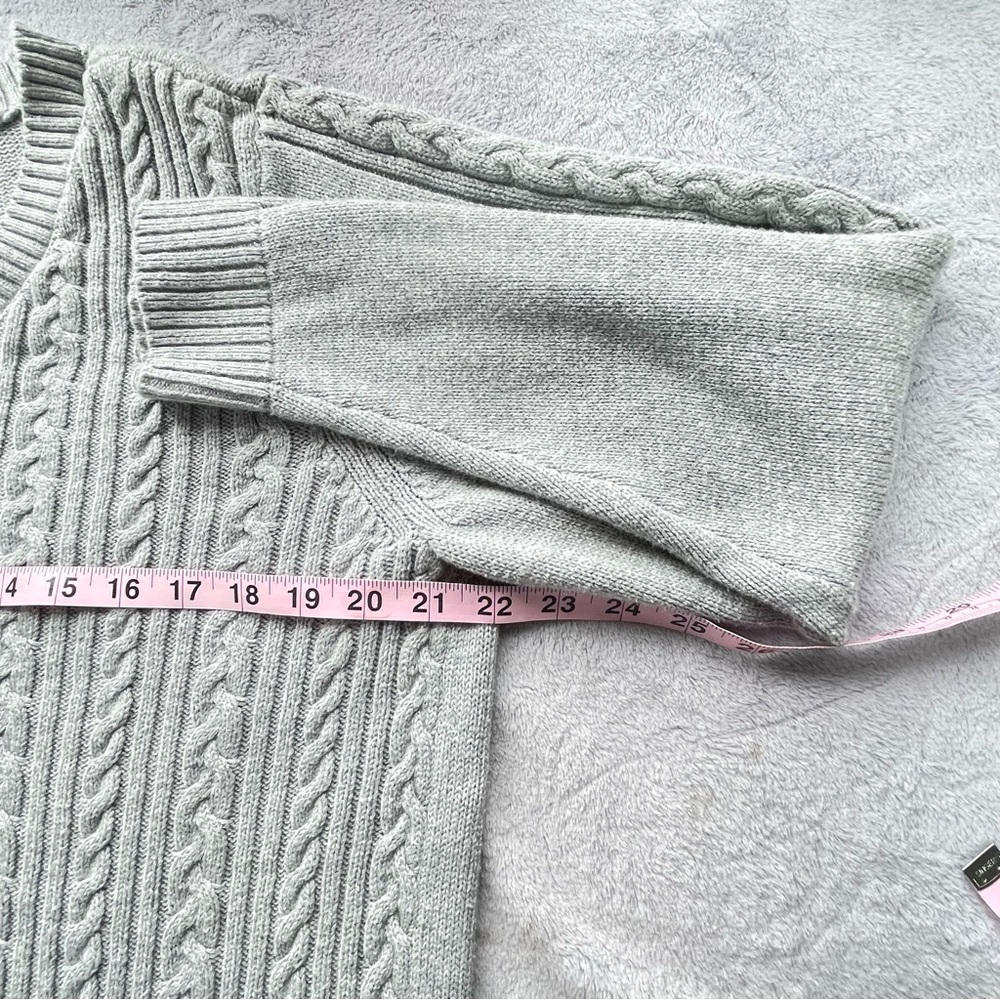 Croft & Barrow V Neck Sweater - Picture 4 of 6